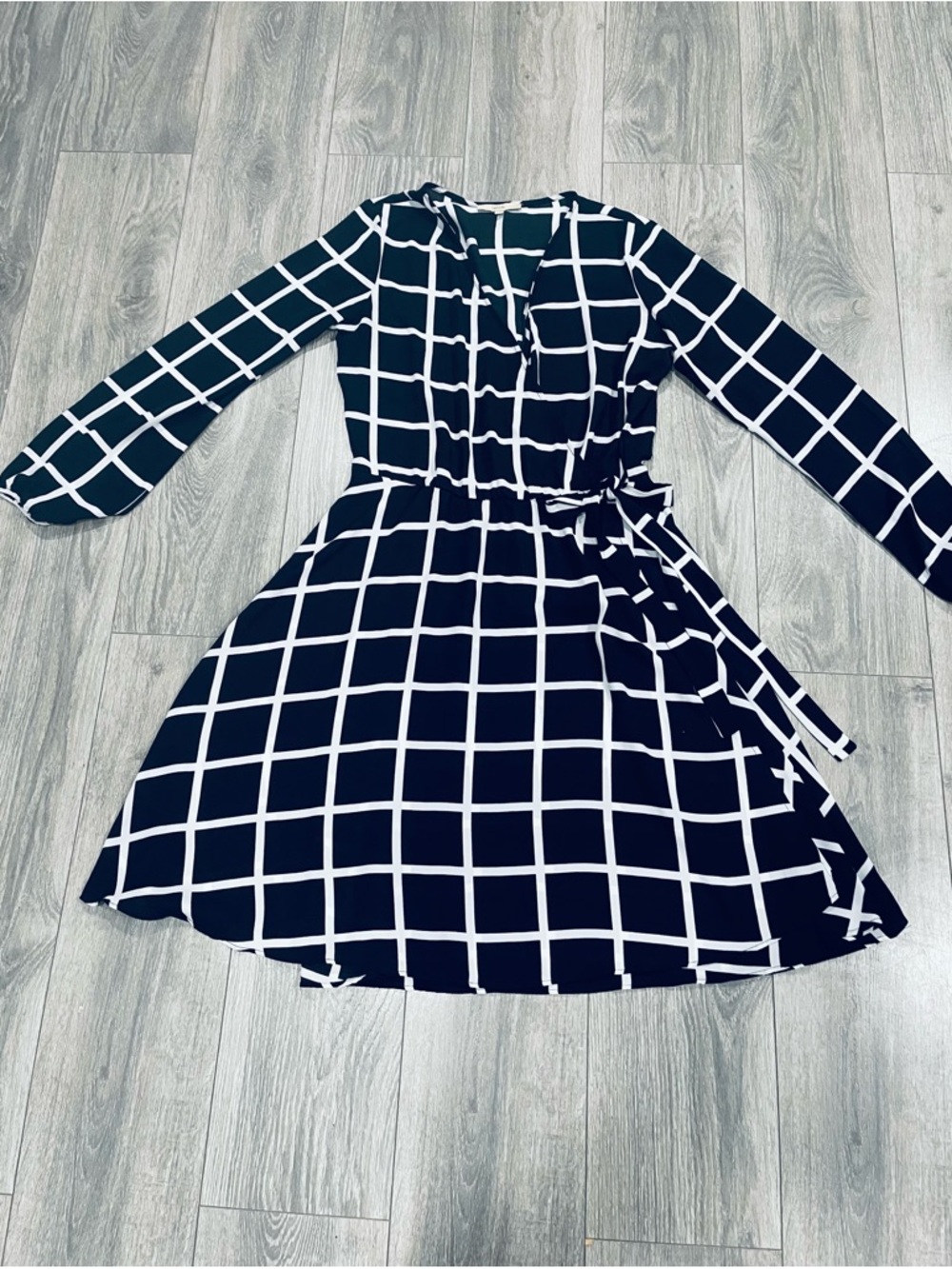 Lark & Ro Black and White Windowpane Wrap Dress